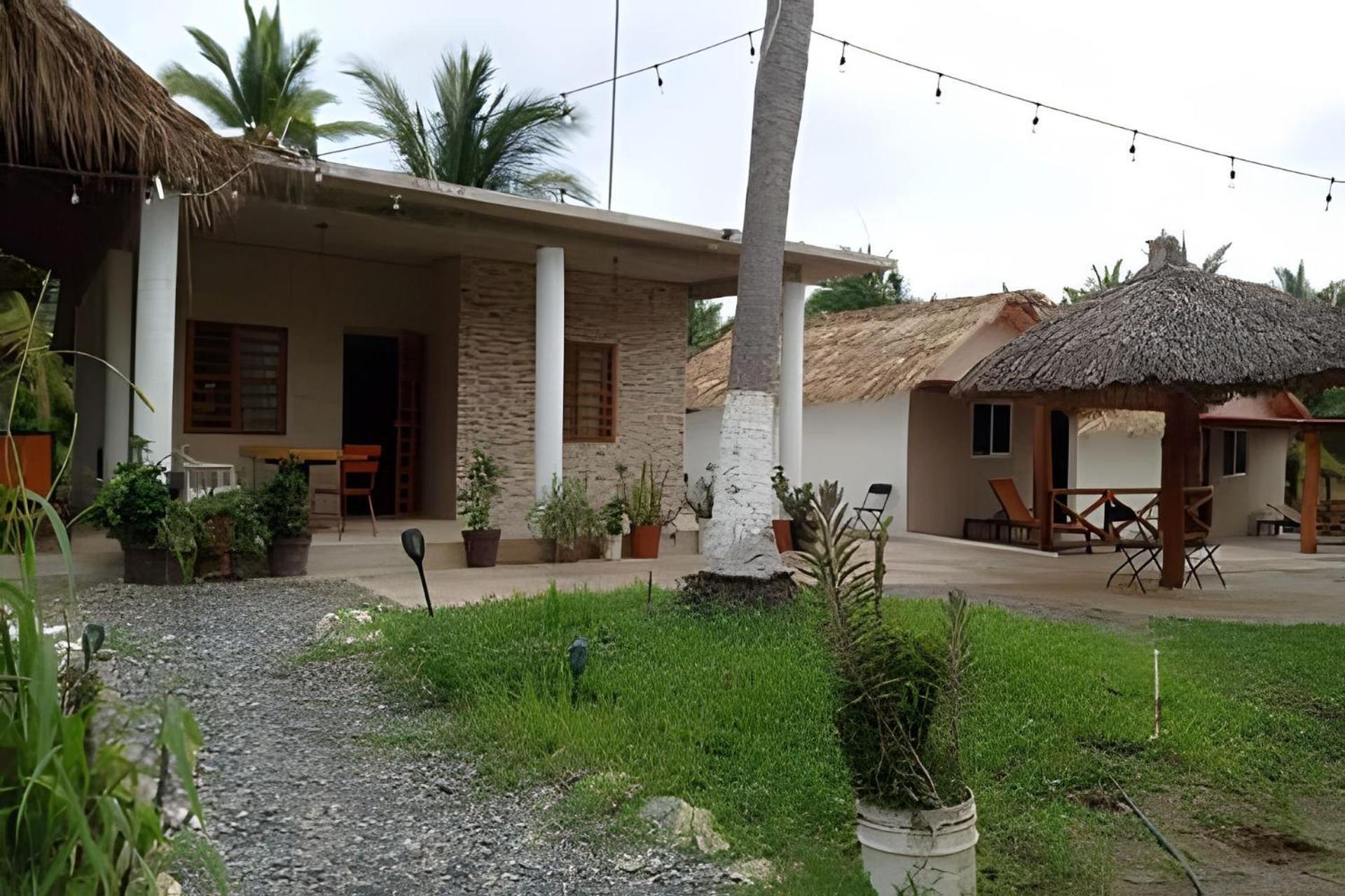 Casa Las Palmas Playa La Saladita Сиуатанехо Экстерьер фото