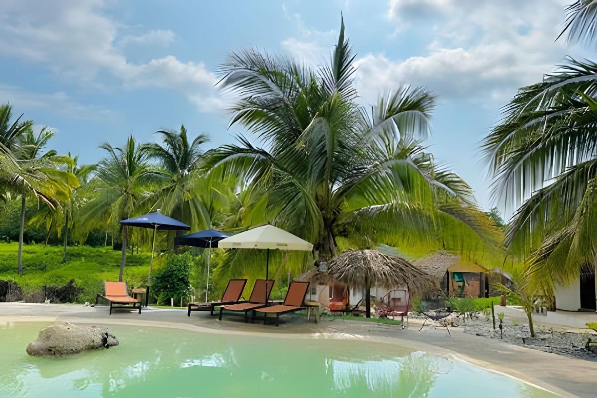 Casa Las Palmas Playa La Saladita Сиуатанехо Экстерьер фото
