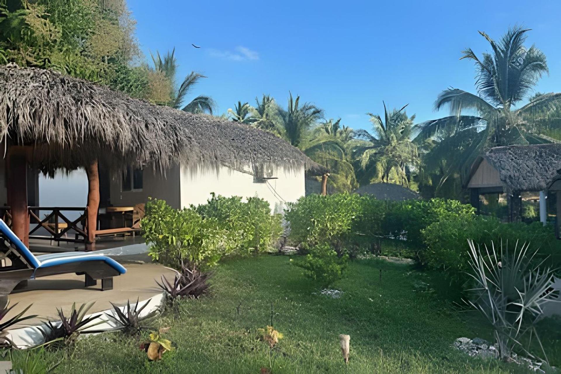 Casa Las Palmas Playa La Saladita Сиуатанехо Экстерьер фото